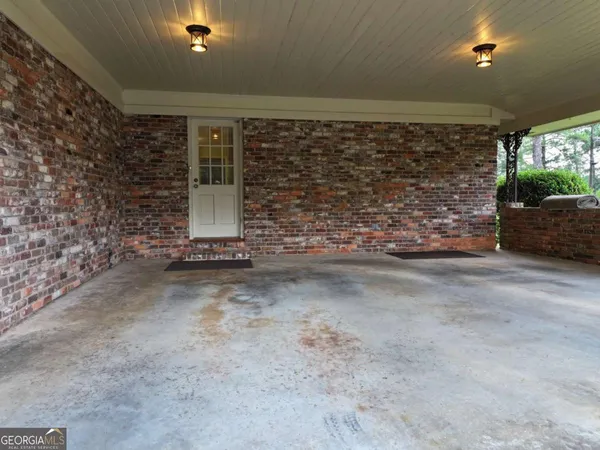 $235,000 | 16 South Woodlawn Drive, Blakely, GA 39823