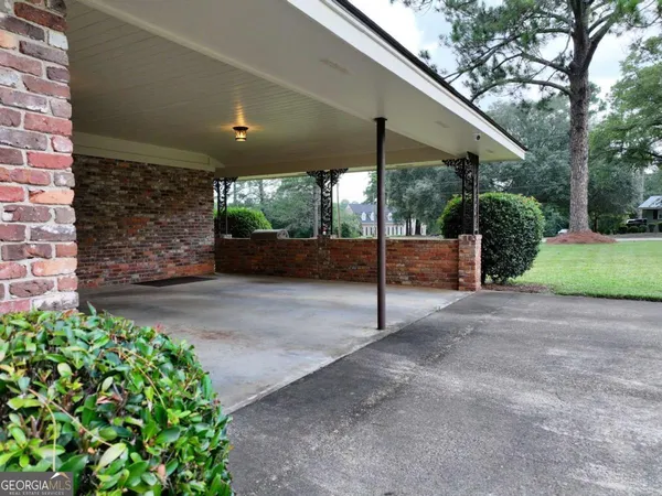 $235,000 | 16 South Woodlawn Drive, Blakely, GA 39823