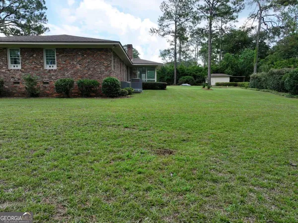 $235,000 | 16 South Woodlawn Drive, Blakely, GA 39823