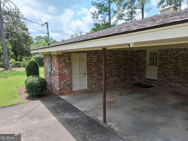 $235,000 | 16 South Woodlawn Drive, Blakely, GA 39823