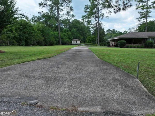 $235,000 | 16 South Woodlawn Drive, Blakely, GA 39823