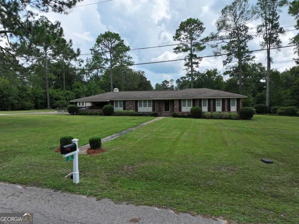 $235,000 | 16 South Woodlawn Drive, Blakely, GA 39823