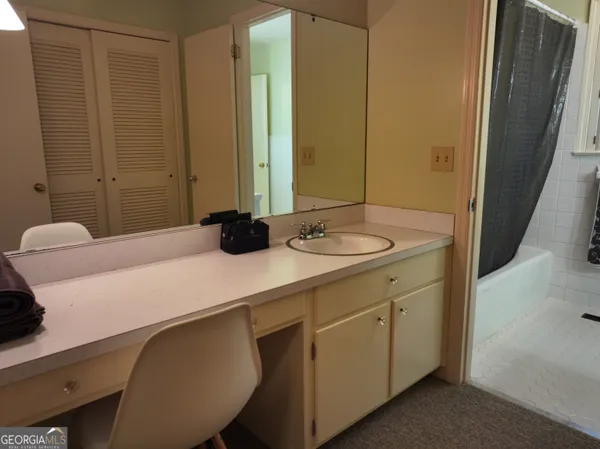 $235,000 | 16 South Woodlawn Drive, Blakely, GA 39823