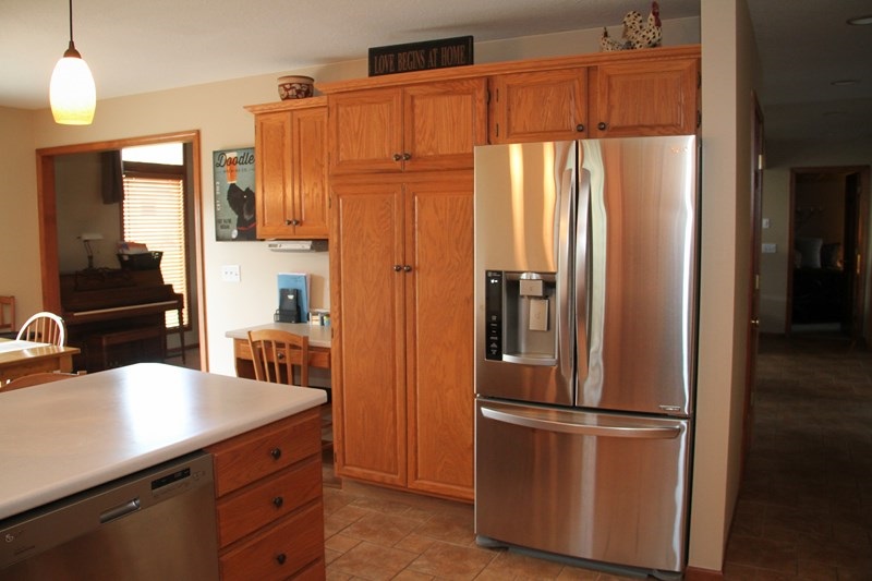 6611 Mapleton Drive Fort Wayne, IN 46845 - Photo 11 of 31 Gallery Image 11