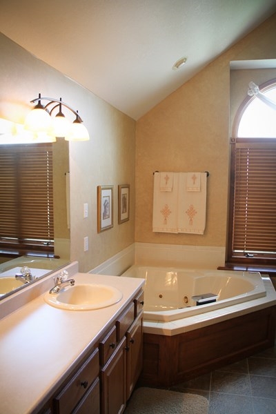 6611 Mapleton Drive Fort Wayne, IN 46845 - Photo 16 of 31 Gallery Image 16