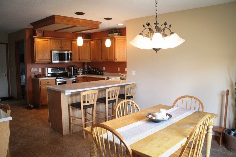 6611 Mapleton Drive Fort Wayne, IN 46845 - Photo 4 of 31 Gallery Image 4