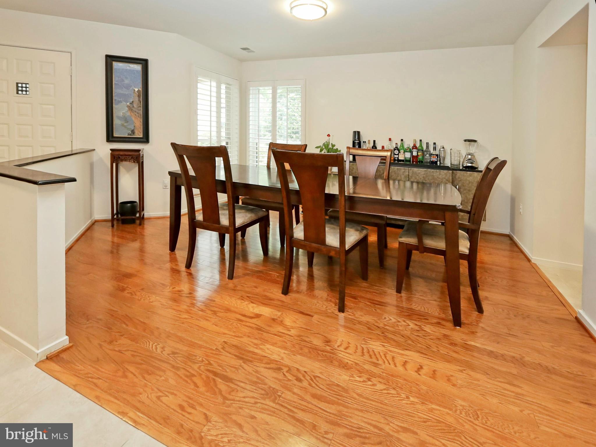 11037 Solaridge Drive Reston, VA 20191 - Photo 5 of 45