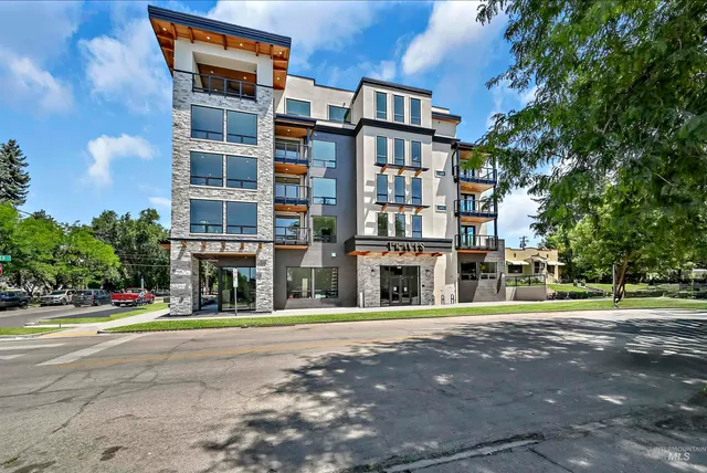 $669,900 | 1620 West Bannock Street, Unit 206, Boise, ID 83702