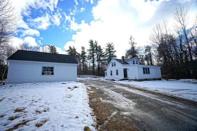 $377,500 | 22 Davis Village Road, New Ipswich, NH 03071