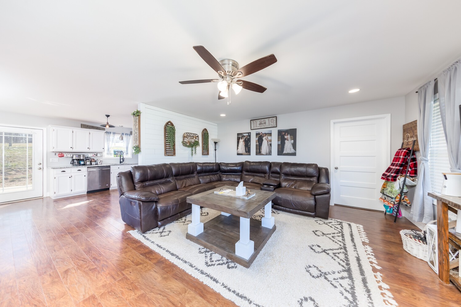 530 Lower Helton Road Alexandria, TN 37012 - Photo 13 of 24 a living room with furniture and wooden floor