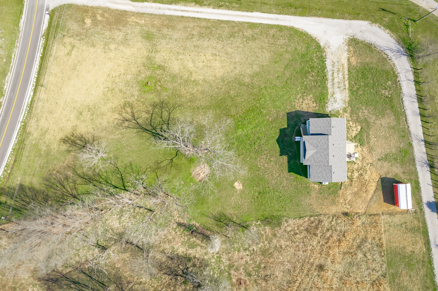 530 Lower Helton Road Alexandria, TN 37012 - Photo 5 of 24