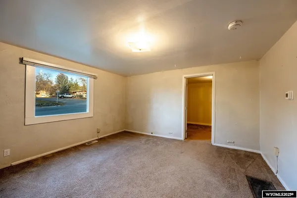 $199,000 | 847 North Desmet Avenue, Buffalo, WY 82834