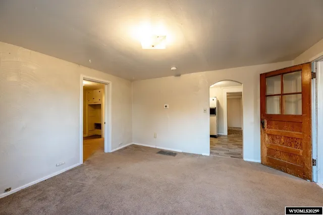 $230,000 | 847 North Desmet Avenue, Buffalo, WY 82834