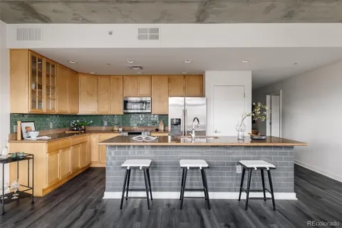 $649,999 | 275 South Harrison Street, Unit 501, Denver, CO 80209