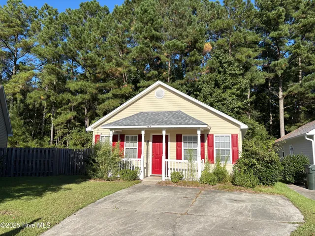 $227,900 | 113 Gladiola Drive, New Bern, NC 28562
