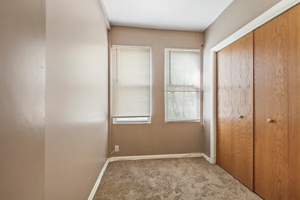 $1,600 | 323 Memorial Drive, Unit 2, Calumet City, IL 60409
