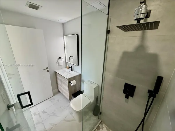 $2,900 | 944 Jefferson Avenue, Unit 9, Miami Beach, FL 33139