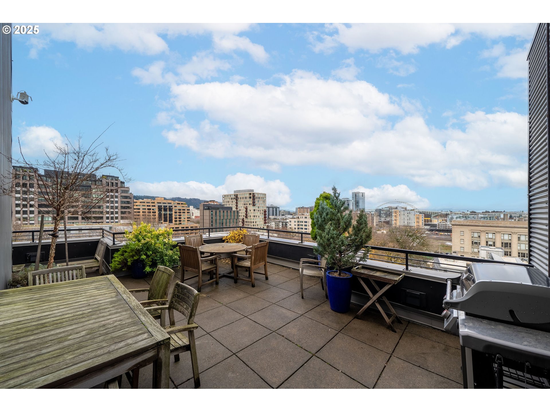 300 Northwest 8th Avenue, Unit 902 Portland, OR 97209 - Photo 38 of 46 a view of a terrace with furniture