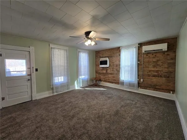 $145,000 | 506 4th Street, Calhoun, MO 65323