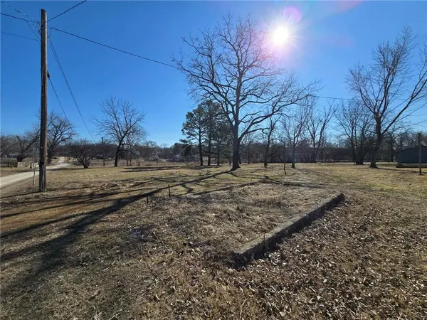 $145,000 | 506 4th Street, Calhoun, MO 65323