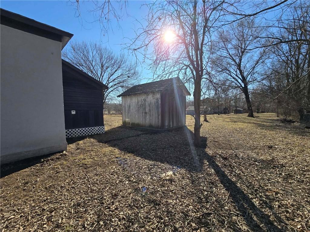 506 4th Street Calhoun, MO 65323 - Photo 9 of 26