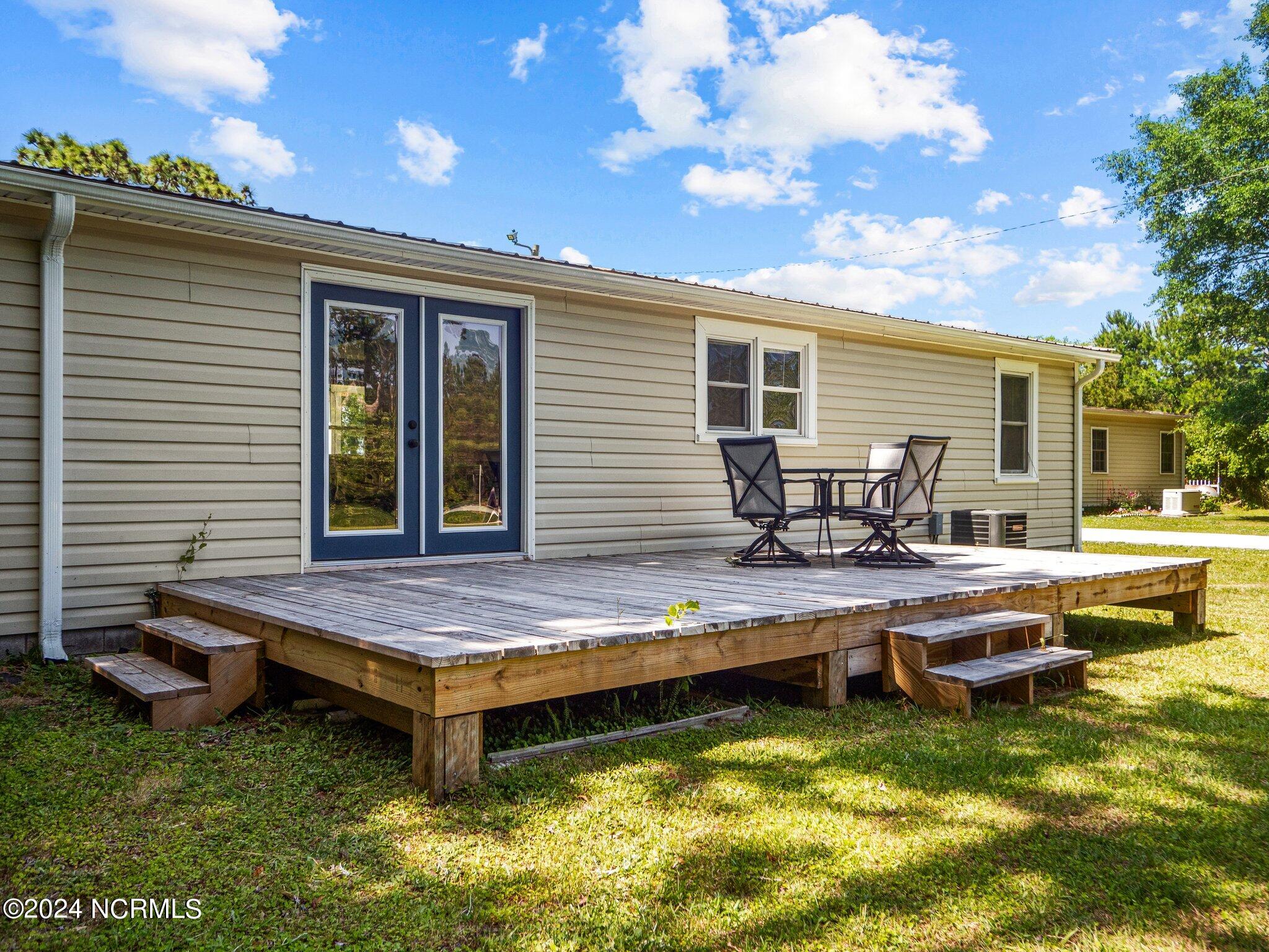 444 Highway 17 Holly Ridge, NC 28445 - Photo 35 of 43 8-web-or-mls-08