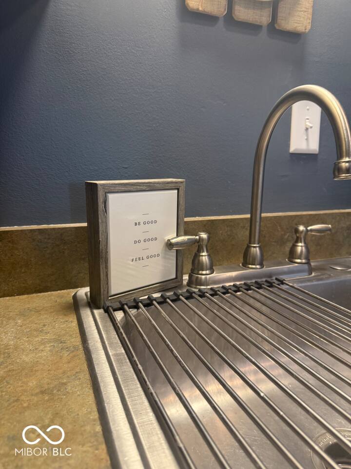 230 9th Street, Unit 406 Indianapolis, IN 46204 - Photo 11 of 14