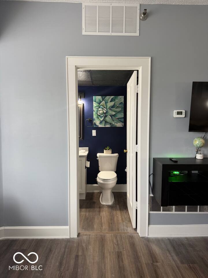 230 9th Street, Unit 406 Indianapolis, IN 46204 - Photo 14 of 14