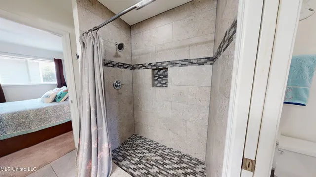 $1,995 | 1664 Beach Boulevard, Unit 151, Biloxi, MS 39531