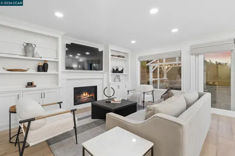 $1,985,000 | 135 Tenby Terrace, Danville, CA 94506