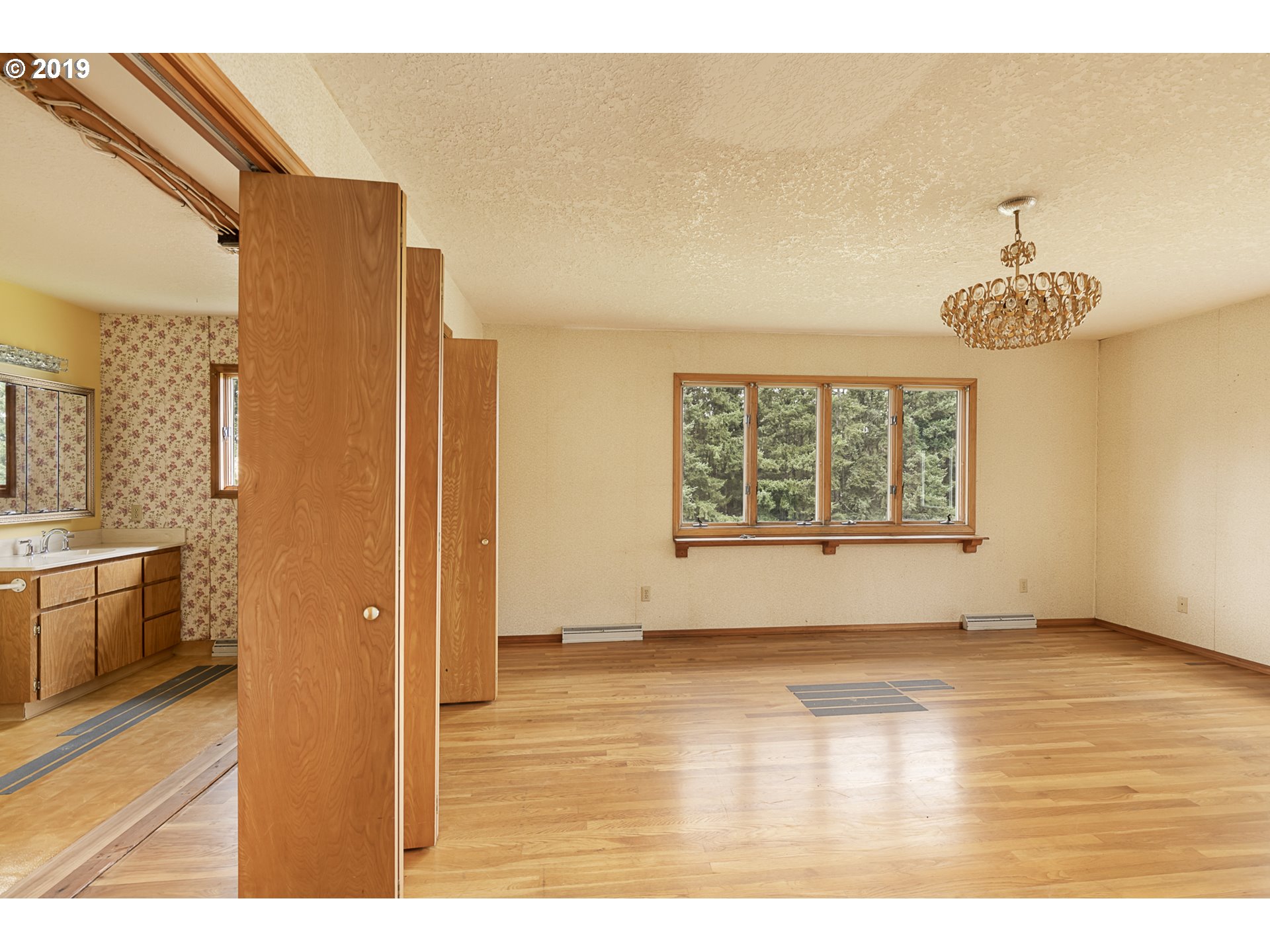 32698 Southwest Ladd Hill Road Wilsonville, OR 97070 - Photo 12 of 27