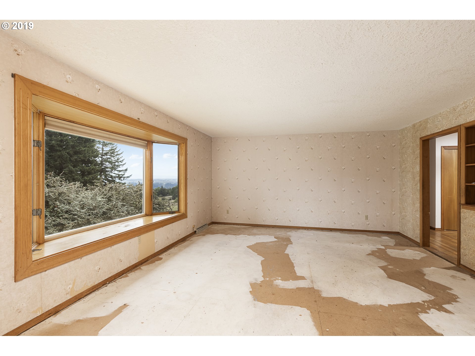 32698 Southwest Ladd Hill Road Wilsonville, OR 97070 - Photo 10 of 27