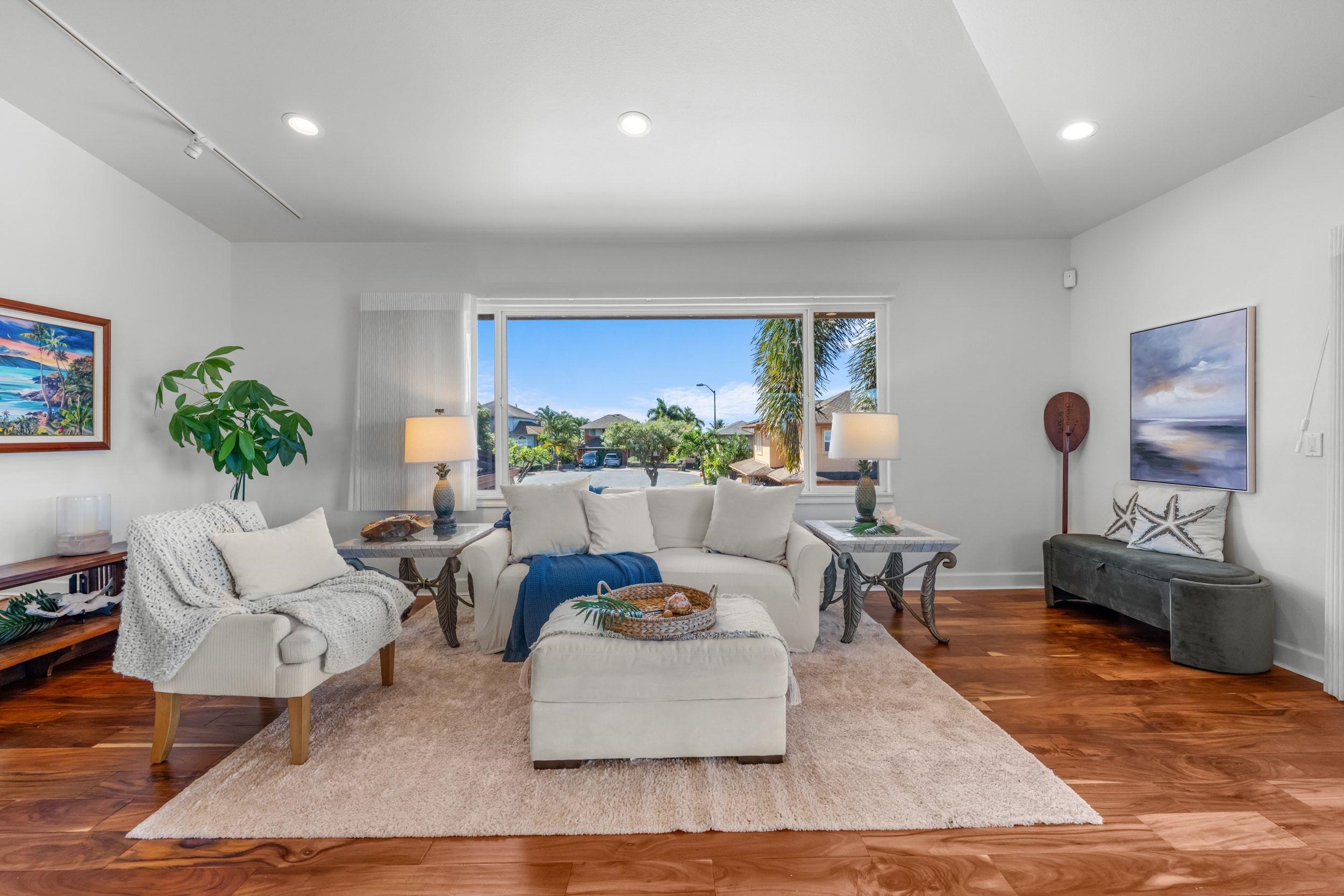 125 Kahana Makai Road Lahaina, HI 96761 - Photo 10 of 46 a living room with furniture and a large window