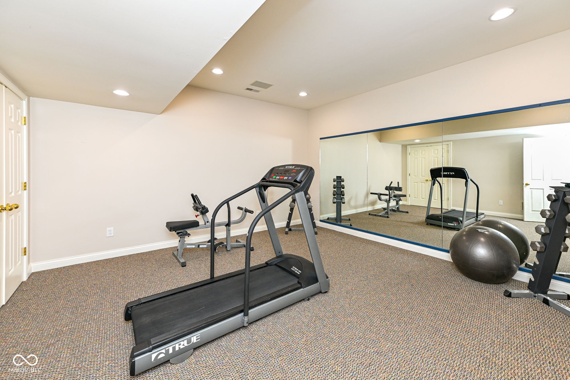 10822 Turne Grove Fishers, IN 46037 - Photo 35 of 42 Gallery Image 35