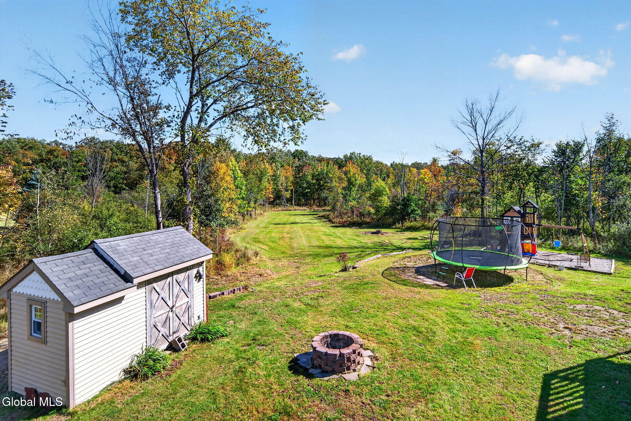 114 Spring Road Schenectady, NY 12302 - Photo 34 of 40 38-web-or-mls-038_DSC05198