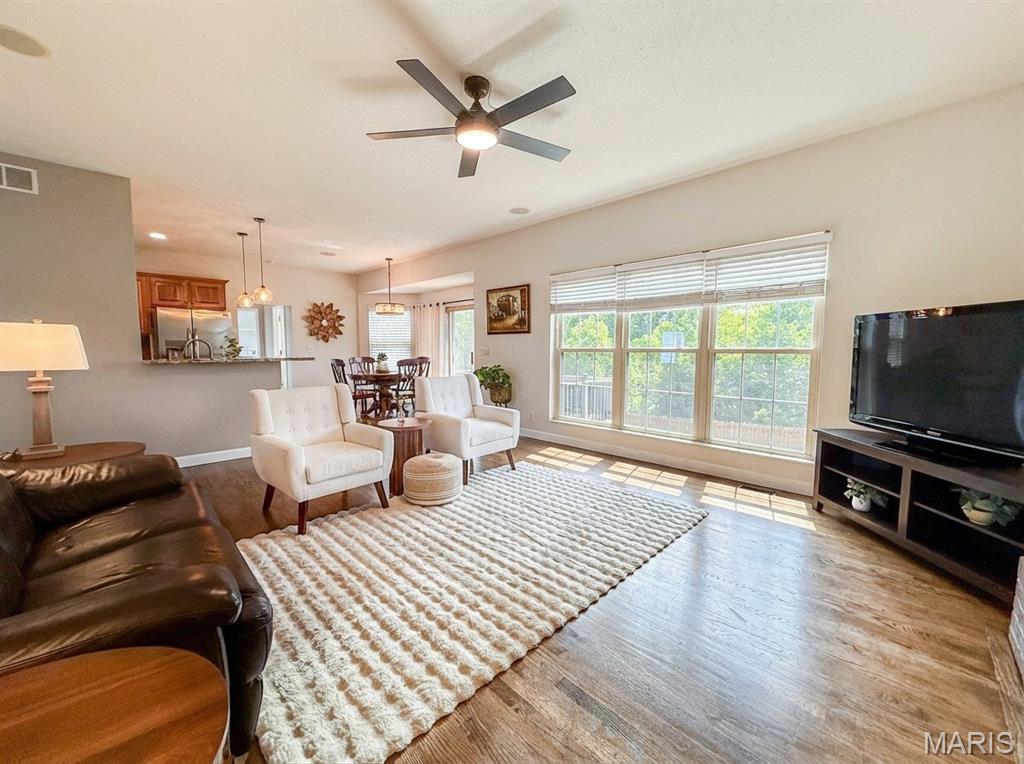 1155 Red Hawk Ridge Lane O'Fallon, IL 62269 - Photo 6 of 38