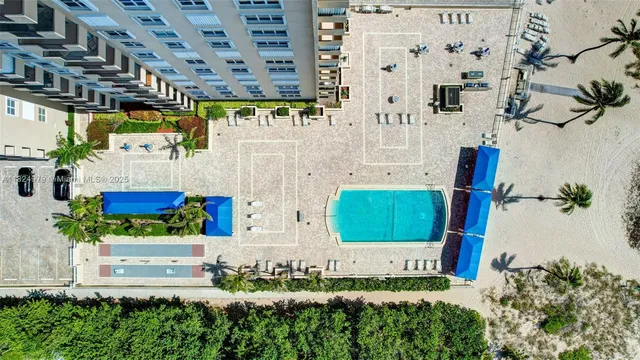 $525,000 | 2000 South Ocean Boulevard, Unit 11M, Lauderdale-by-the-Sea, FL 33062