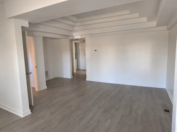 $1,800 | 4519 West Thomas Street, Unit 1, Chicago, IL 60651