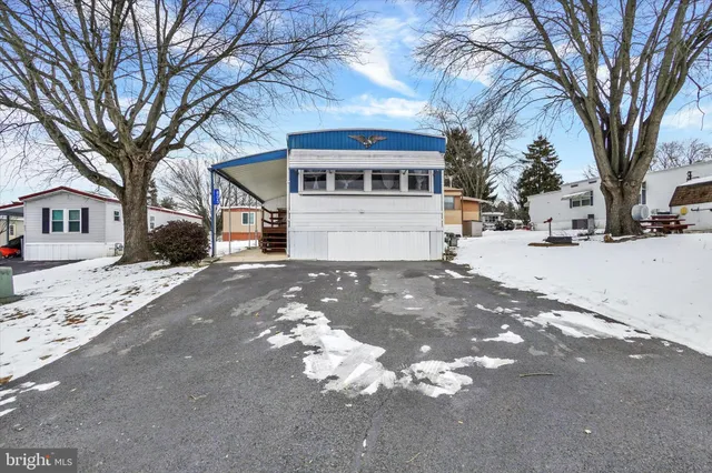 $65,000 | 805 Lake Drive, Mount Wolf, PA 17347