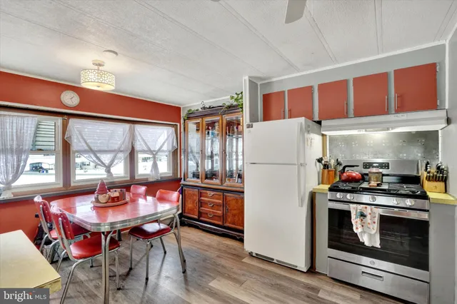 $65,000 | 805 Lake Drive, Mount Wolf, PA 17347