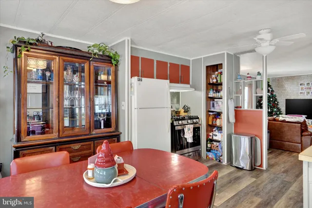 $65,000 | 805 Lake Drive, Mount Wolf, PA 17347