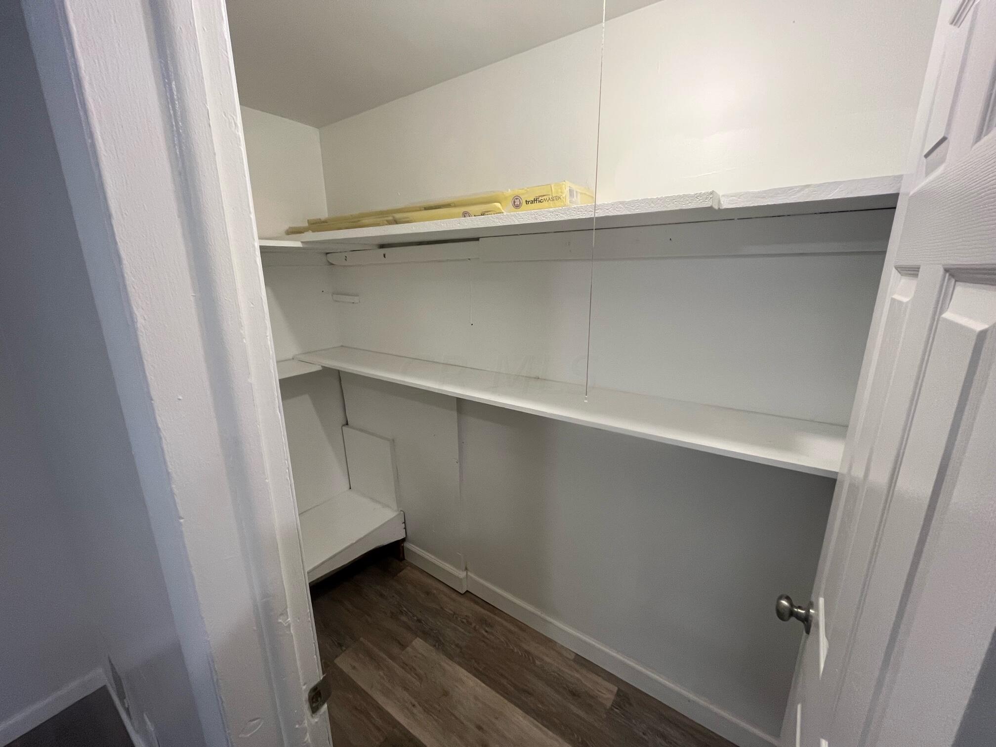 1828 Northridge Road Columbus, OH 43224 - Photo 5 of 11 image9