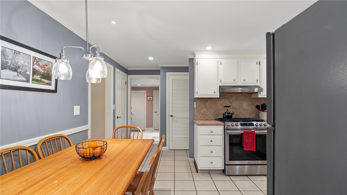 40 Sage Drive Warwick, RI 02886 - Photo 16 of 42