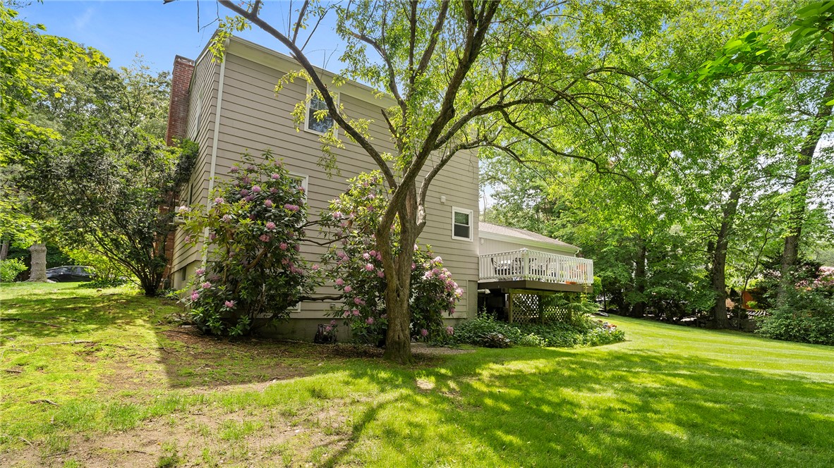 40 Sage Drive Warwick, RI 02886 - Photo 36 of 42