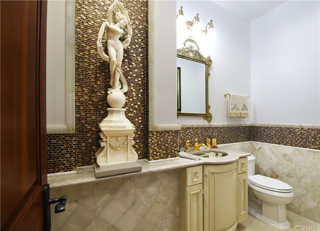 a car parked in front of a building