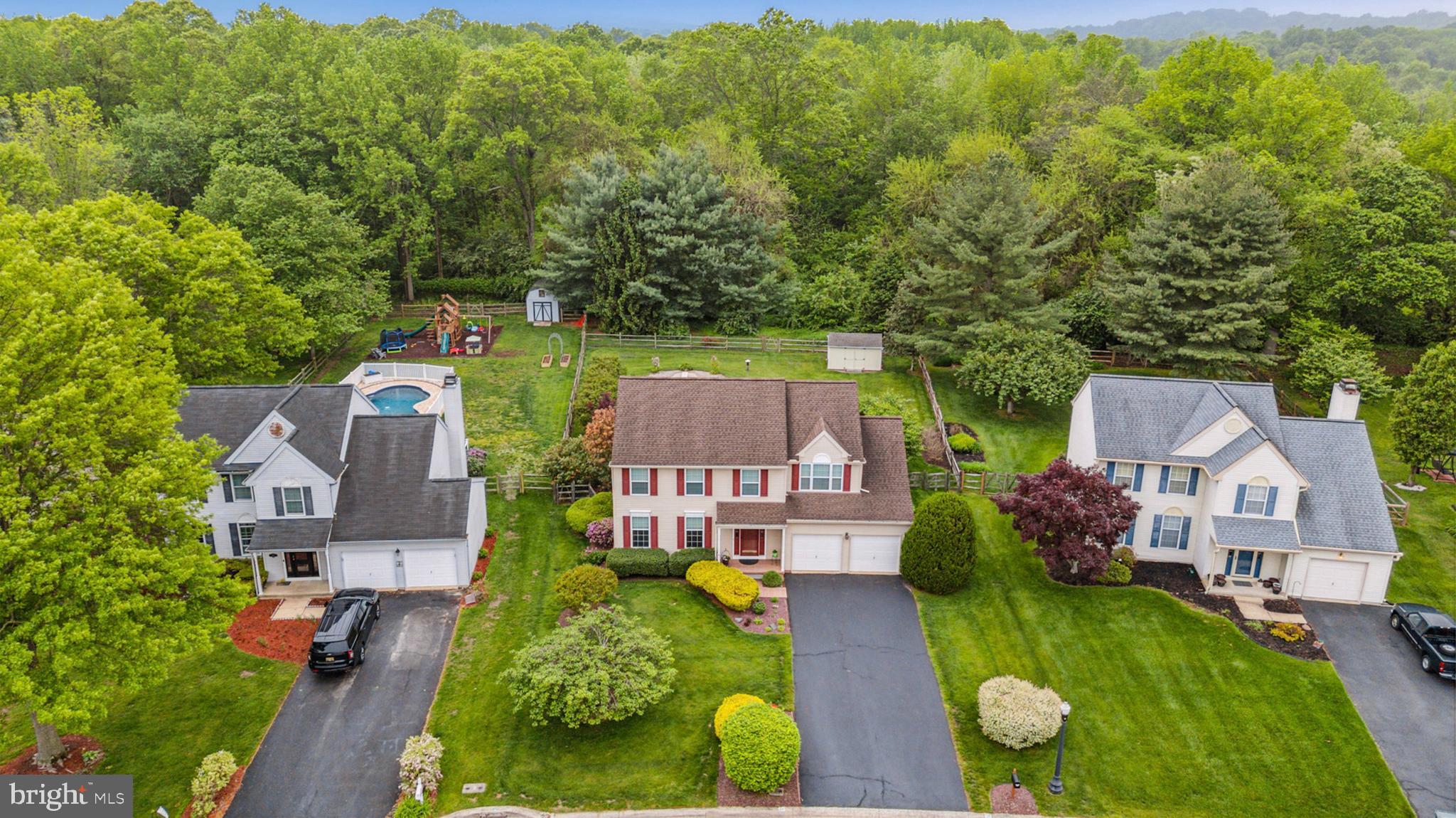 24 Oakview Drive Newark, DE 19702 - Photo 35 of 39 an aerial view of multiple houses with yard