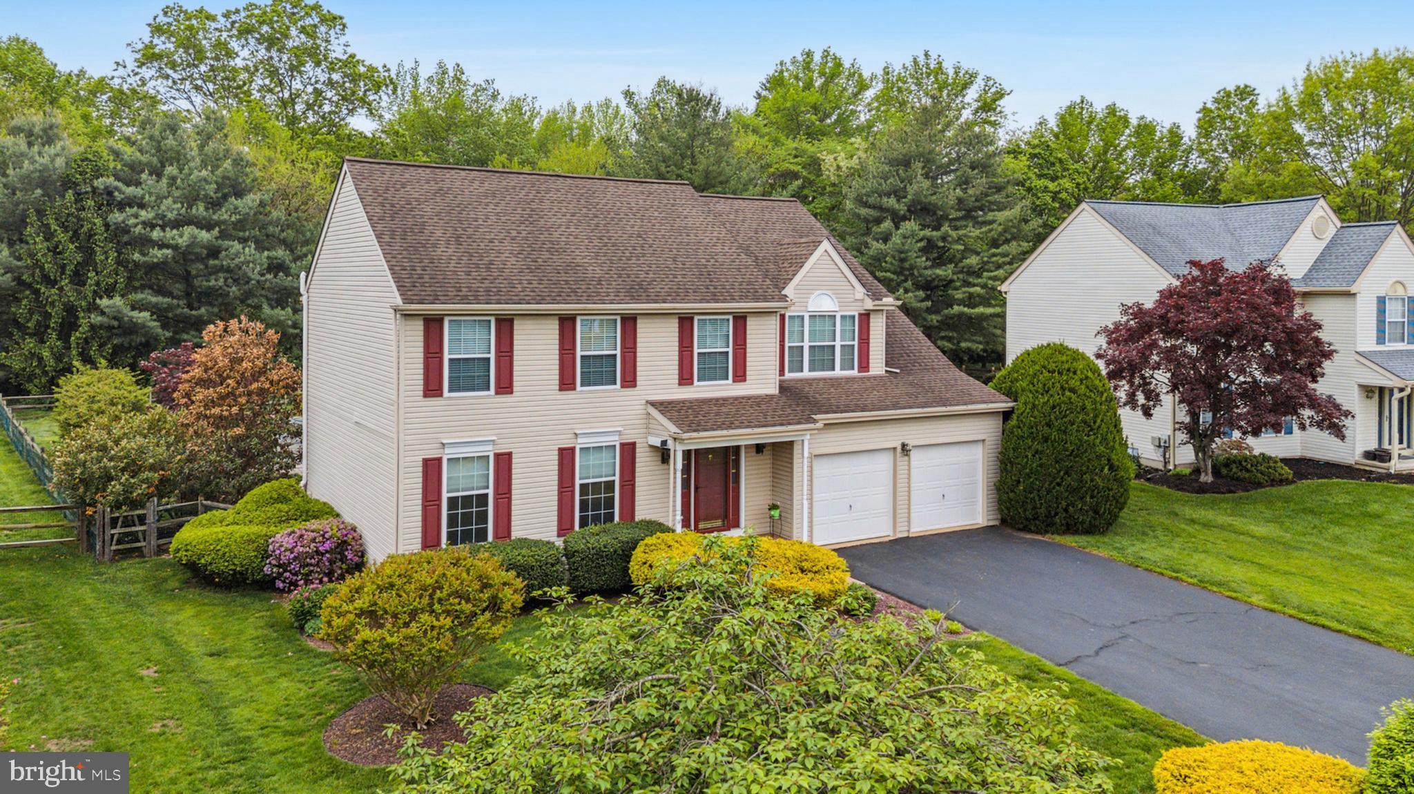 24 Oakview Drive Newark, DE 19702 - Photo 38 of 39 a aerial view of a house with a yard and potted plants
