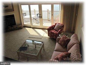 727 South Surf Road, Unit B Ocean City, MD 21842 - Photo 5 of 13