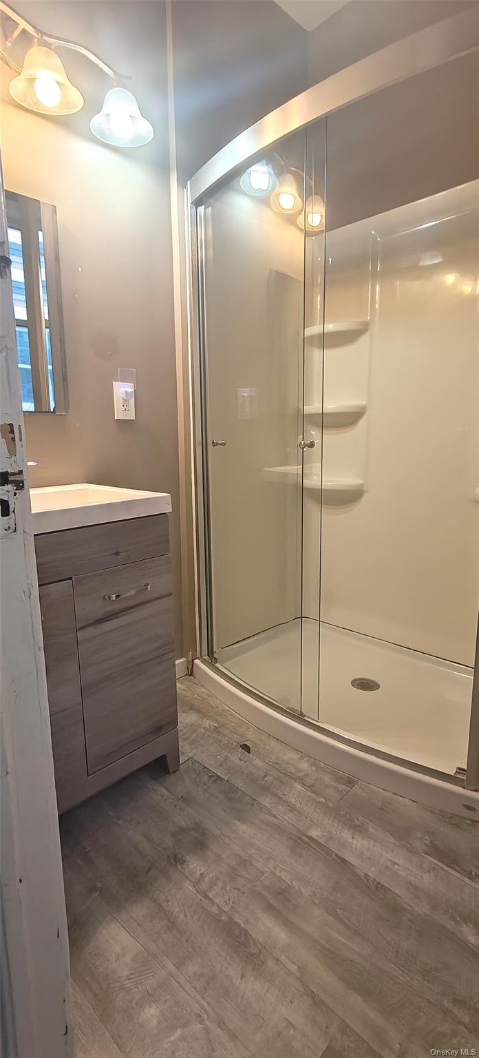 27 Franklin Street, Unit 1F Poughkeepsie, NY 12601 - Photo 5 of 7