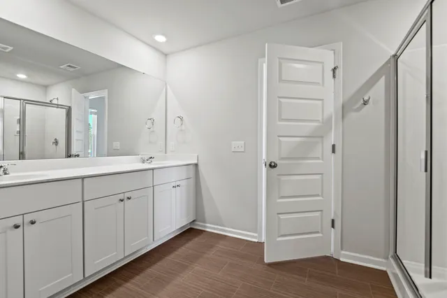 $2,550 | 2107 Longhorn Lane, Summerville, SC 29485